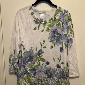 Alfred dunner floral Easter top